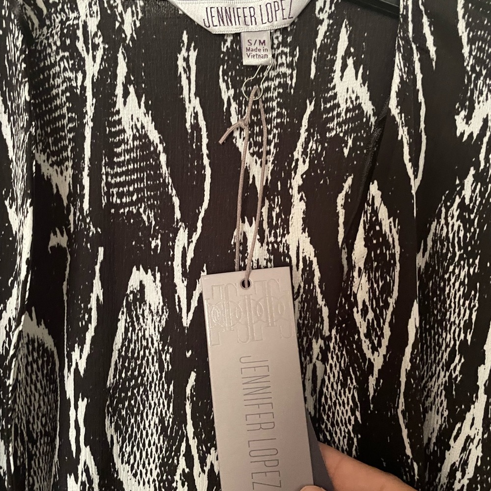 Kimono - Picture 3 of 4